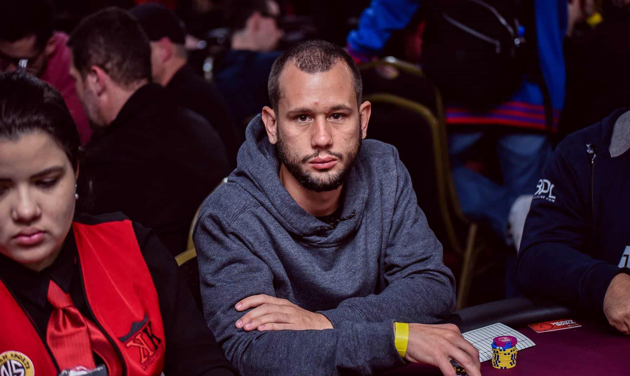 Una ola de títulos fue protagonizada por los cazarrecompensas brasileños este jueves