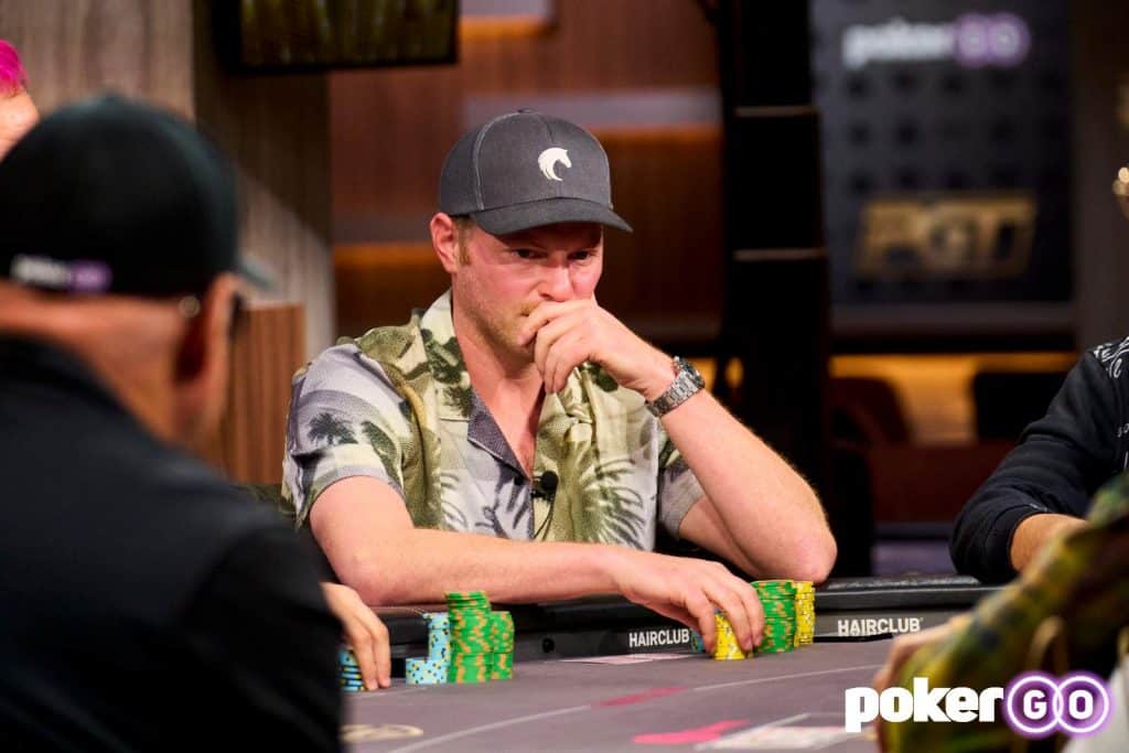 Petrangelo parte al comando de los 5 finalistas en el Super High Roller Bowl US$300.000