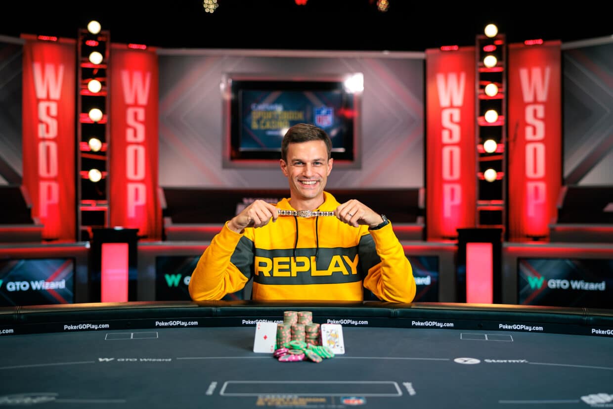 Vuilleumier logró su primer título en las WSOP y ya tiene un brazalete para llevar de regreso a Costa Rica