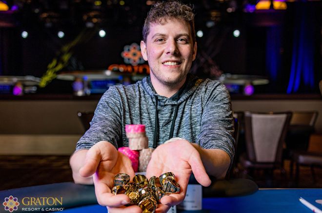 Engel conquistó dos anillos del WSOPC en días consecutivos y ya iguala el récord de Hawkins